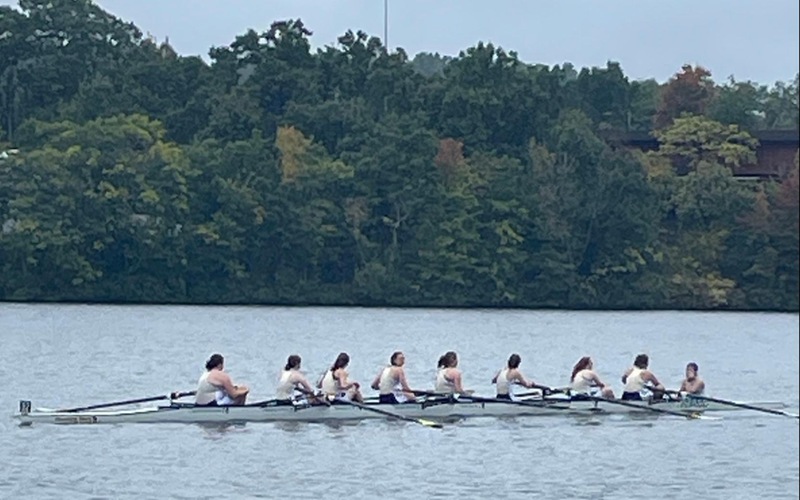 Bucs Finish Top Ten at Head of the Snake Regatta