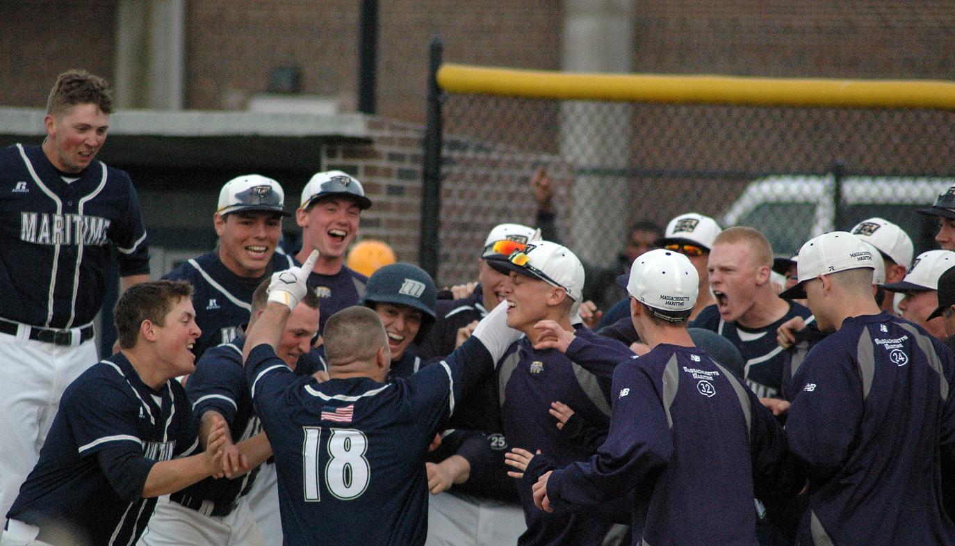 Sullo's Dramatic Three Run Walk Off Homer Leads Baseball To Key MASCAC Doubleheader Sweep Of Framingham State
