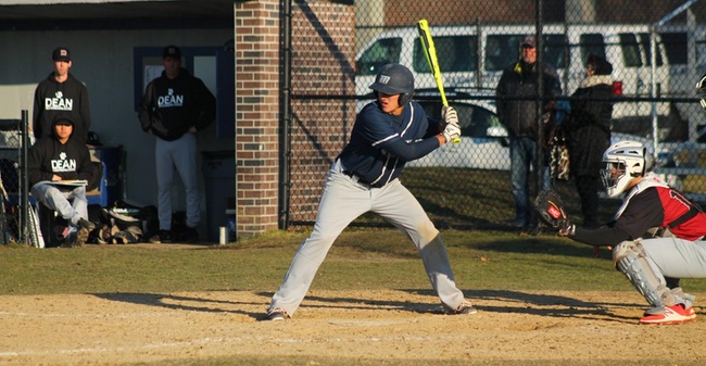 Simone, Dembitzki Lift Baseball To 7-6 Nightcap Win At Worcester State And Split Of MASCAC Twinbill