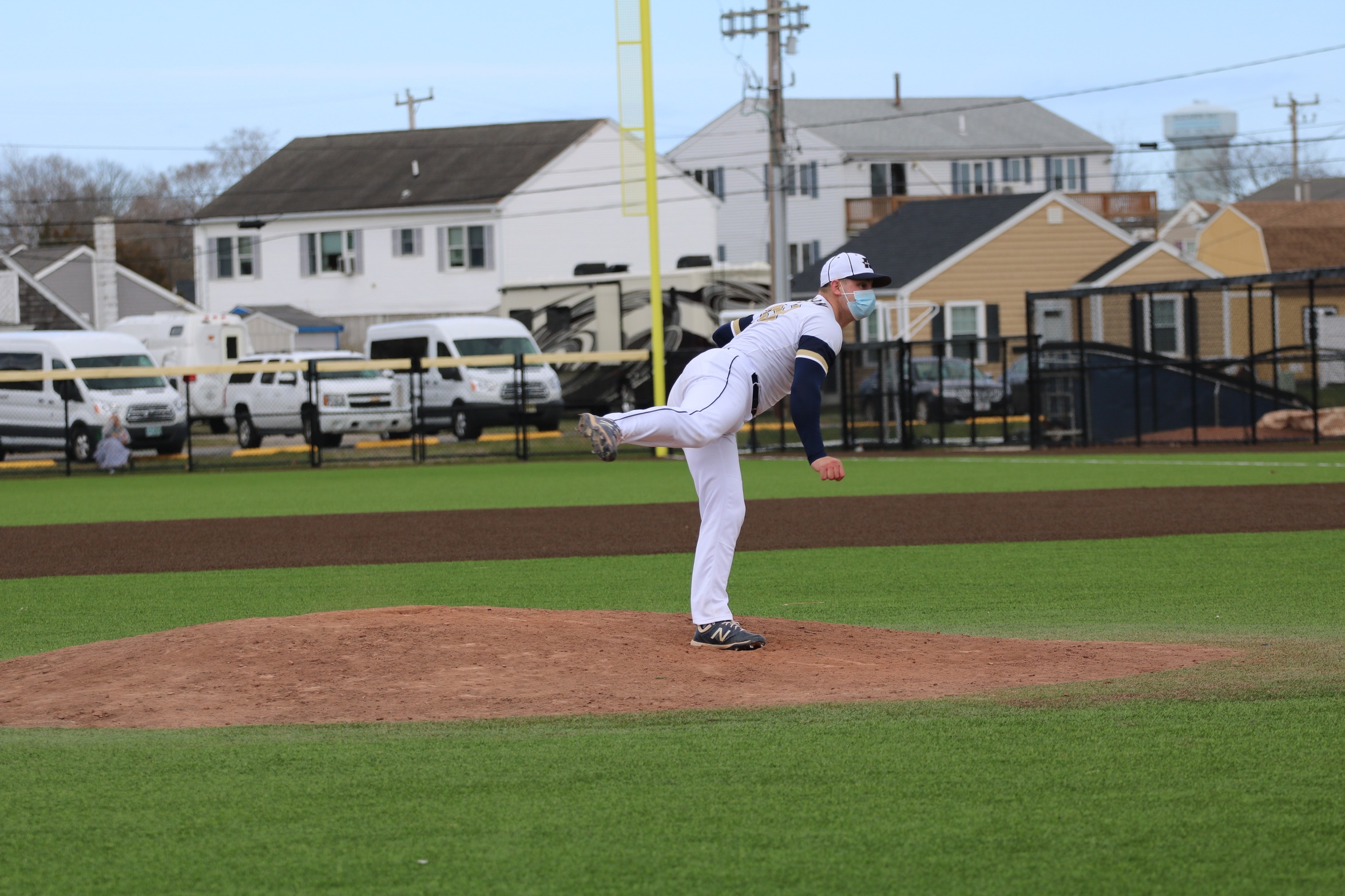 BucBall Sweep the Lancers in Season Finale