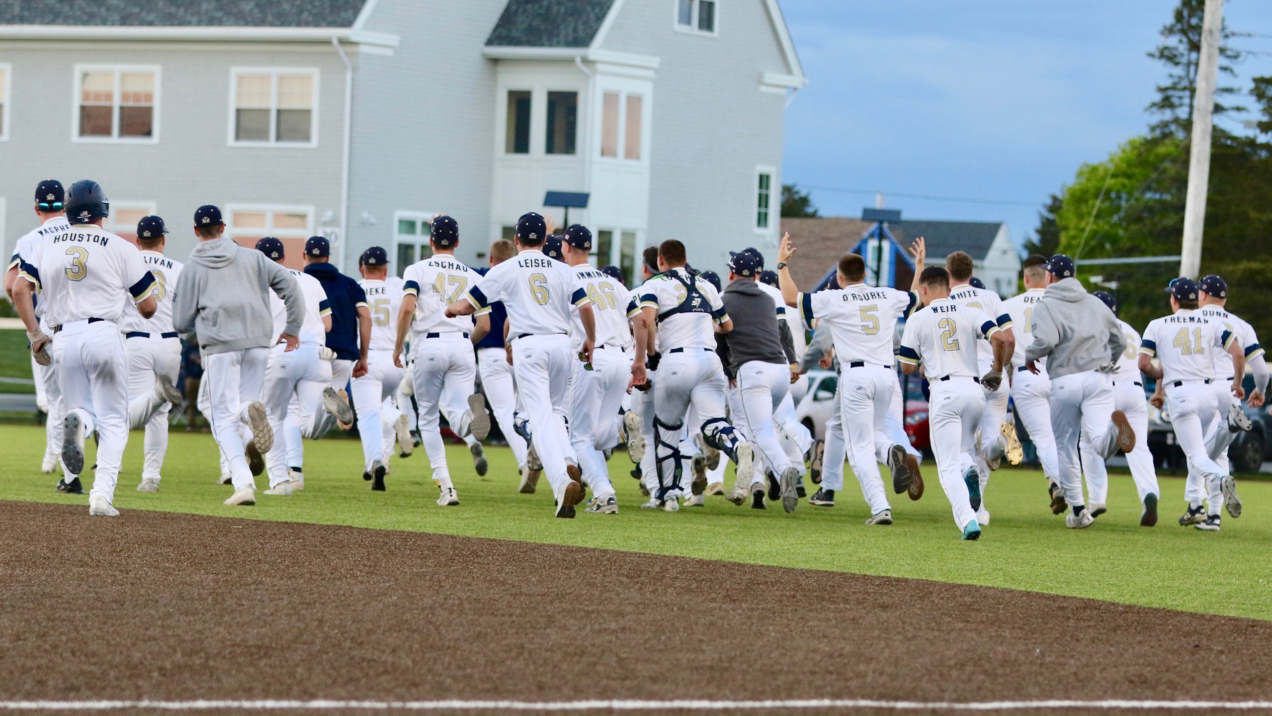 Bucs Shut Out Bears to Reach MASCAC Championship