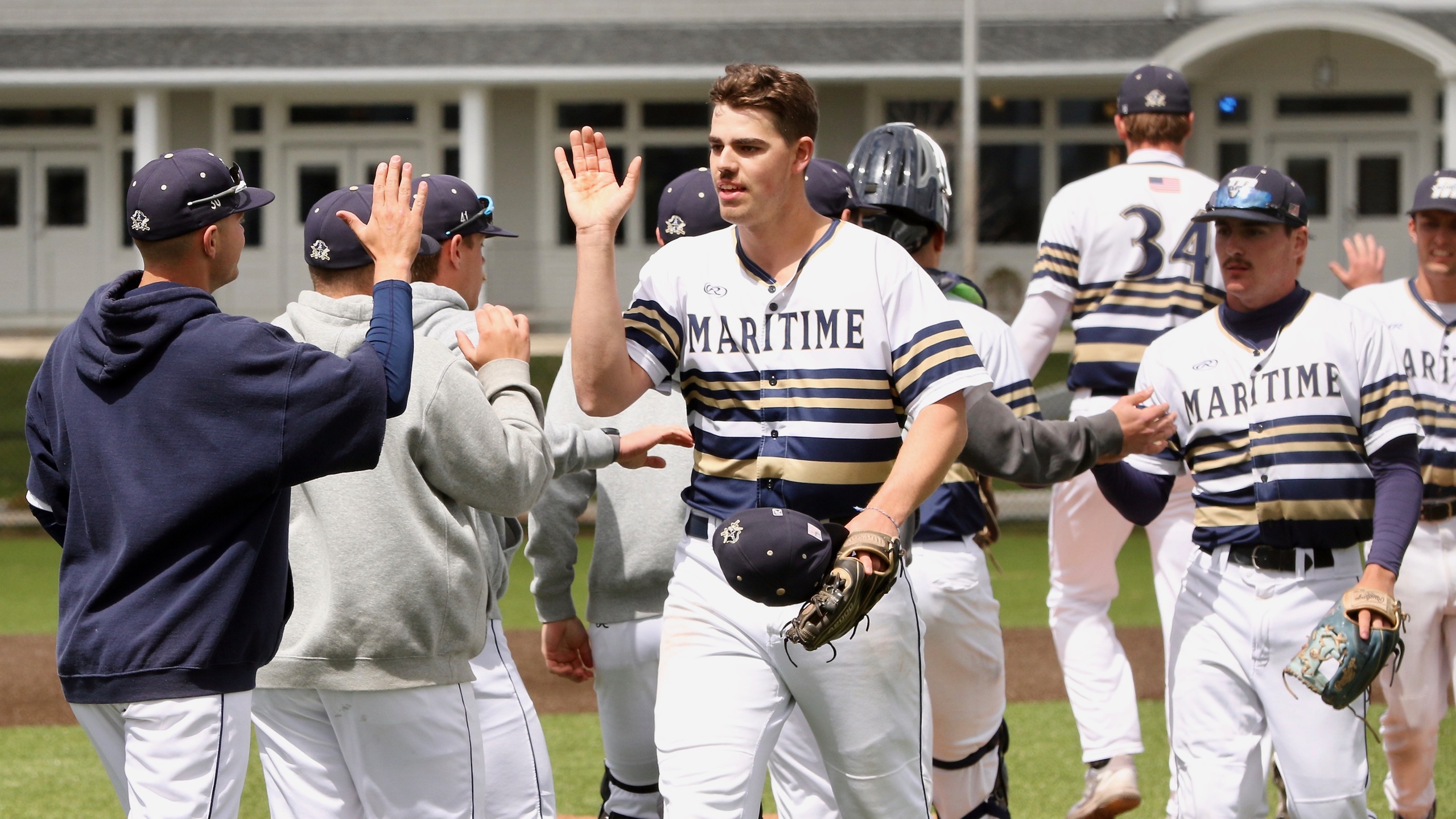 Buc Ball Sweeps Sunday Doubleheader over Rams
