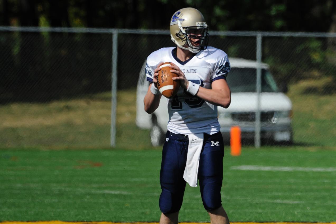 White Amasses 104 All-Purpose Yards And Scores Three Touchdowns As Football Engineers 38-17 Non-League Victory At MIT