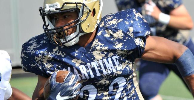Pierce, Phillips Account For Touchdowns As Football Drops 37-14 Decision To Bridgewater State In 38th Annual Ocean Spray Cranberry Bowl