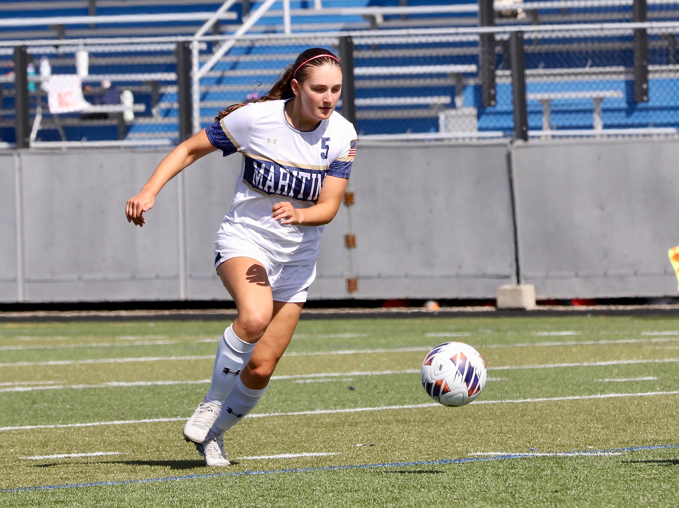 Buccaneers Faced Tough Rhode Island College Team