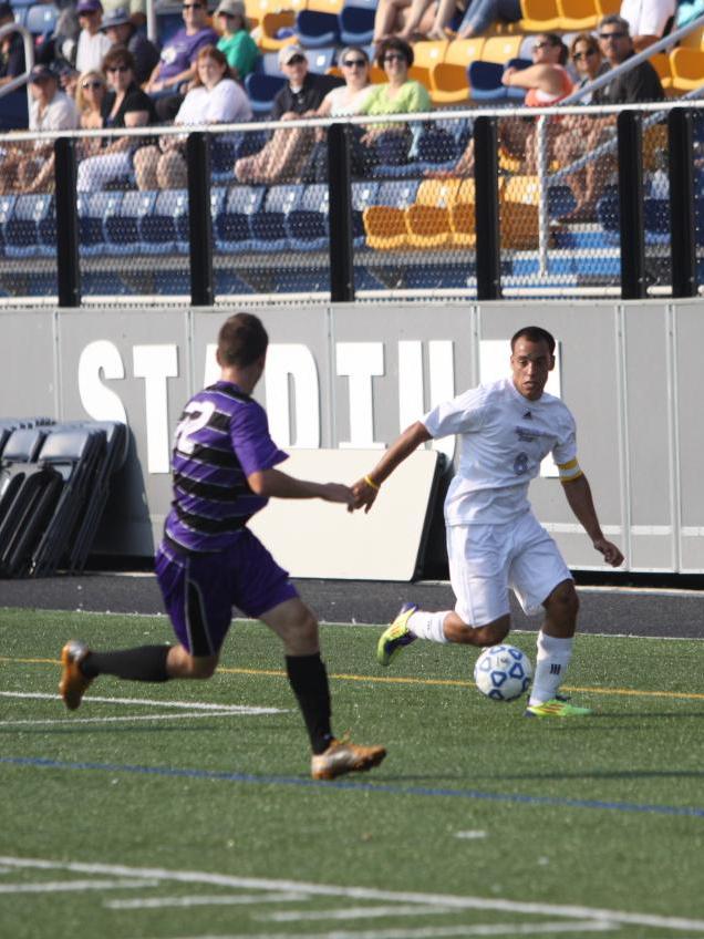 McInnis, Vieira Collect Five Points Each As Men's Soccer Notches 6-0 Non-League Victory Over Anna Maria