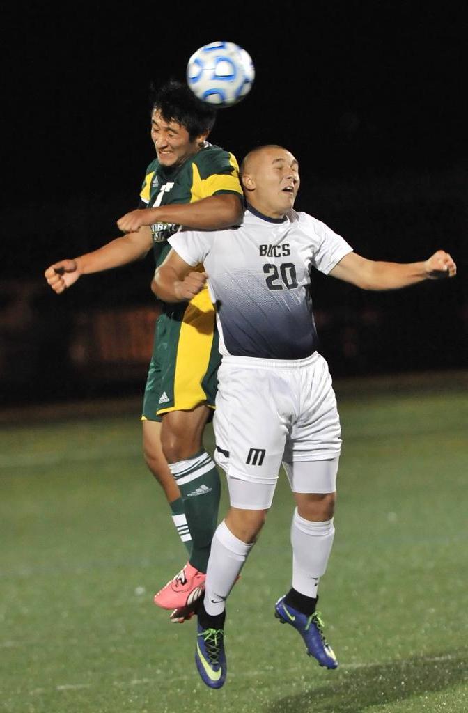 Thompson's Equalizer In Closing Minutes Of Regulation Lifts Men's Soccer To 2-2 Non-League Draw With UMass Boston