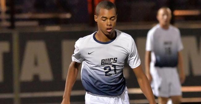 Pruchnik, Murphy Combine For Nine Saves As Men's Soccer Drops 6-0 Non-League Decision At Salve Regina
