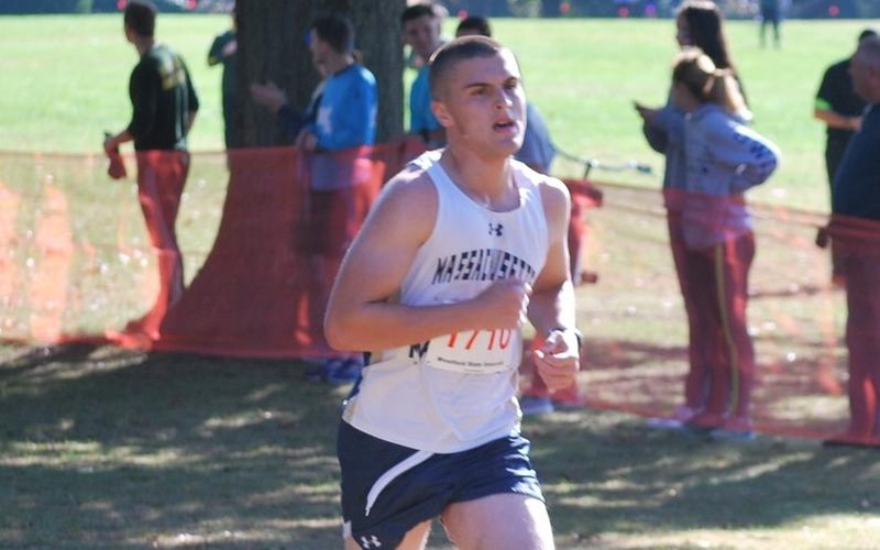 Plumb, Galvin Lead Men's Cross Country To Fifth Place Finish At 2017 MASCAC Championships