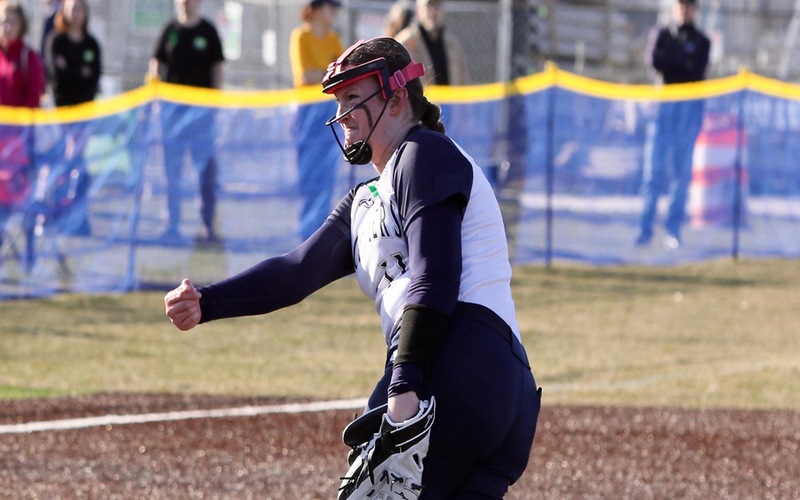 Kerecz and Klemp Lead Bucs Past Badgers in Season Opener
