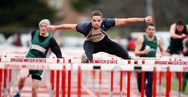 Outdoor Track & Field Records 32 Top 10 Performances In Busy Weekend Of Competition At Eastern Connecticut, Tufts