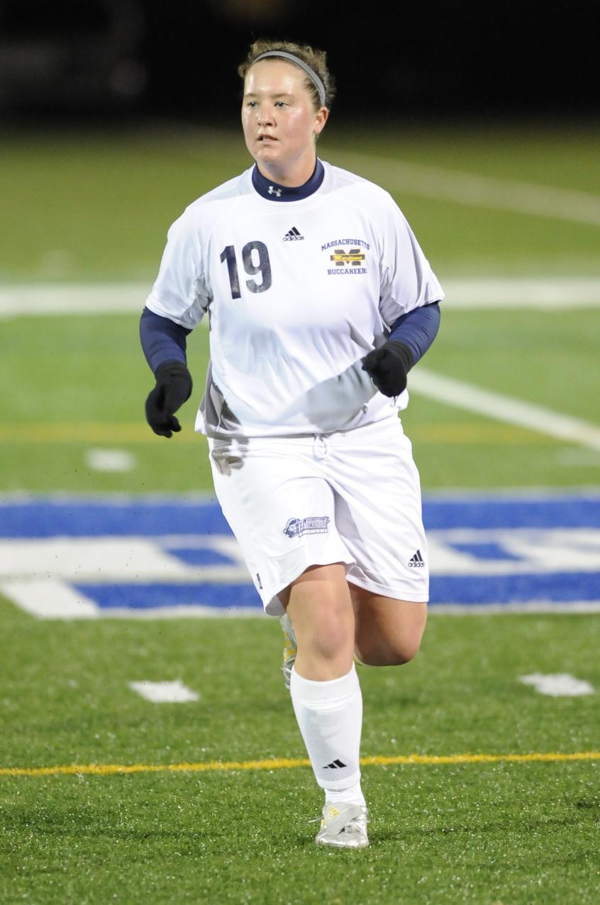 Courcy Makes 15 Saves As Women's Soccer Closes Out Home Slate With 5-0 Non-League Setback To Suffolk