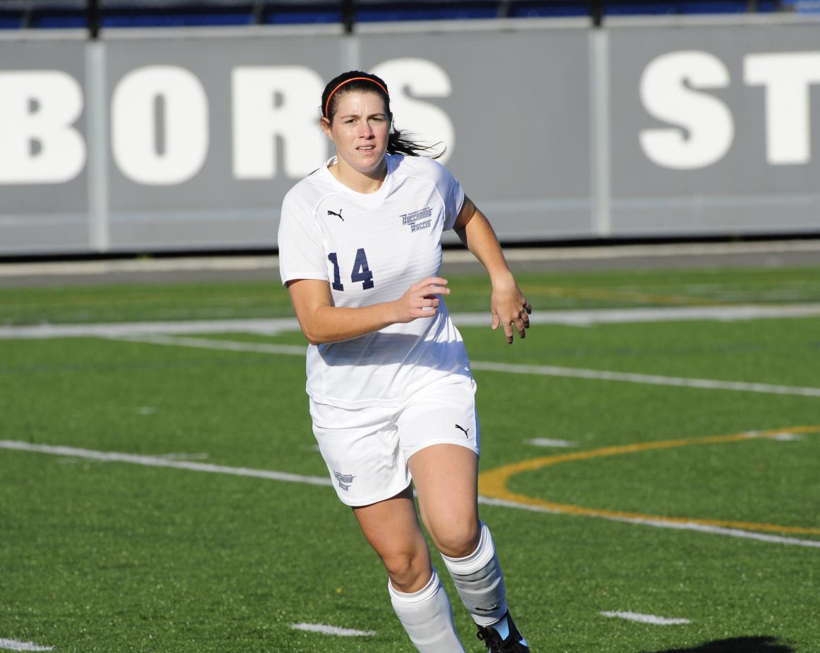 Welsh Makes 10 Saves In Goal As Women's Soccer Drops 8-0 Non-League Decision At UMass Boston