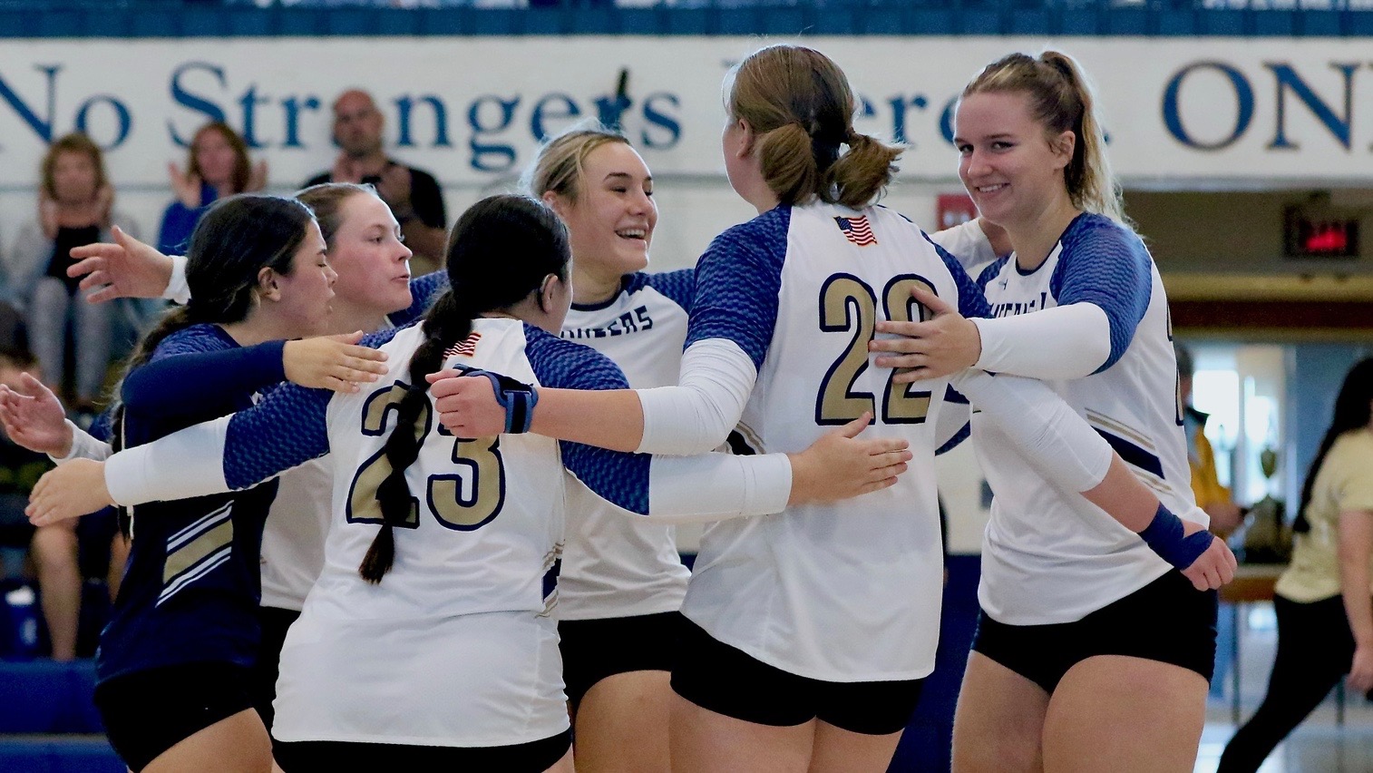 Maritime Splits Tri-Match at Home