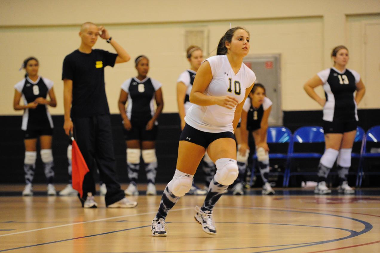 Presutti, Basile Combine For 14 Kills As Volleyball Drops Tri-Match Decisions To WPI, Pine Manor