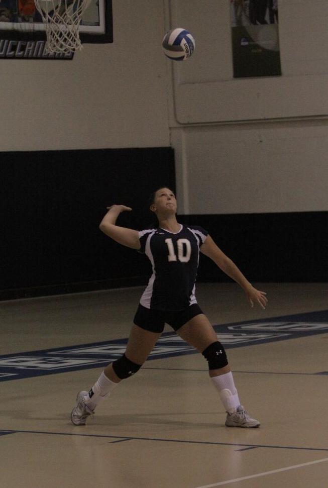Calnan Collects Six Kills, Langley Adds 15 Set Assists As Volleyball Drops Tri-Match Decision To Wentworth, Regis