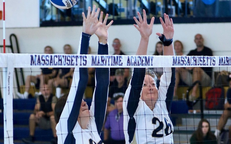 Volleyball: Bucs Push Owls in Road Loss