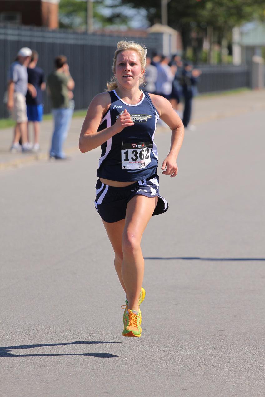 Leonardi Leads Way In Final Collegiate Race As Women's Cross Country Places Eighth At MASCAC Championships
